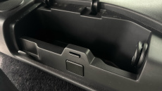 Land Rover Discovery 3.0 D300 Metropolitan Edition 5dr Auto Diesel Station Wagon